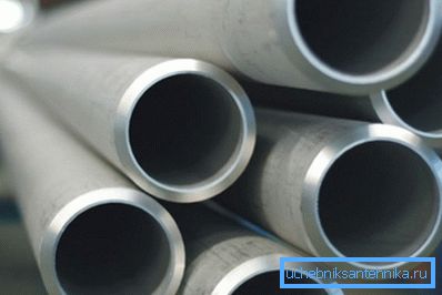The ends are chamfered for the weld. The ends are chamfered for the weld.