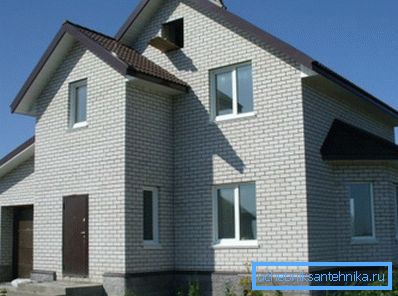 Construction of walls does not end at walling. We have to think of a heating scheme. Construction of walls does not end at walling. We have to think of a heating scheme.