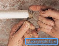 Wrap flax and apply paste. Wrap flax and apply paste.