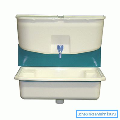 Hinged washbasin for summer cottage without heating with a 7 liter tank Hinged washbasin for summer cottage without heating with a 7 liter tank