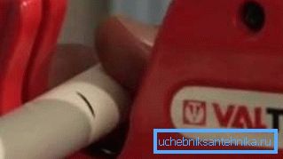 Do not forget to place the workpiece correctly.