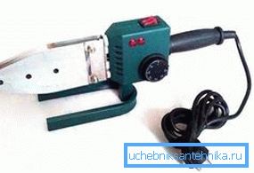 Inexpensive but easy-to-use soldering iron