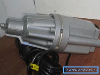 Inexpensive domestic pump for cleaning water. Inexpensive domestic pump for cleaning water.
