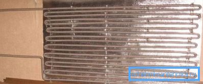 Some masters use this material even when creating the batteries themselves, which saves a lot of money, but only special pipes in the form of corrugations are suitable for this work. Some masters use this material even when creating the batteries themselves, which saves a lot of money, but only special pipes in the form of corrugations are suitable for this work.