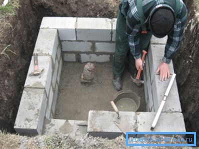 Pit lining Pit lining