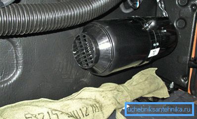 Heater installed inside the car Heater installed inside the car