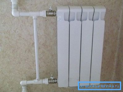 The binding of the radiator with a one-pipe system. The binding of the radiator with a one-pipe system.