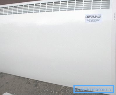 Conventional household convector
