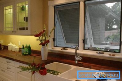 An organic combination of white furniture, sinks, and natural wood countertops. An organic combination of white furniture, sinks, and natural wood countertops.