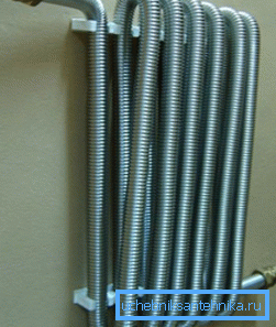 Original pipe heating without radiators in a private house can be realized with the help of new materials. Original pipe heating without radiators in a private house can be realized with the help of new materials.