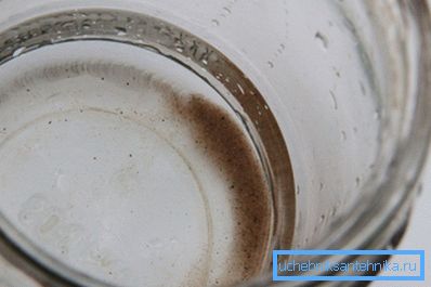 Sediment on the bottom after boiling Sediment on the bottom after boiling