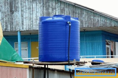 From the shape of the tank will depend on the ease of installation. From the shape of the tank will depend on the ease of installation.