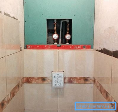 2777 Tile trim