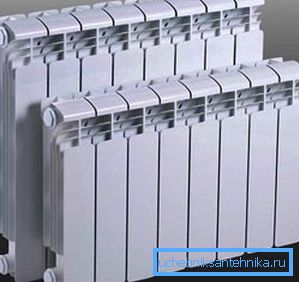 Sectional heating radiators