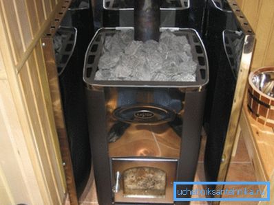 Heating bath in the winter metal stove Heating bath in the winter metal stove
