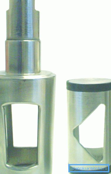 The holes in the locking element can be of any shape. The holes in the locking element can be of any shape.