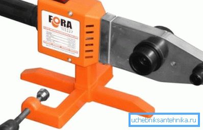 Soldering iron with nozzles of different diameter