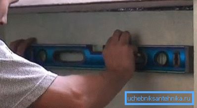 Before installing the brackets, you need to correctly mark up. Before installing the brackets, you need to correctly mark up.