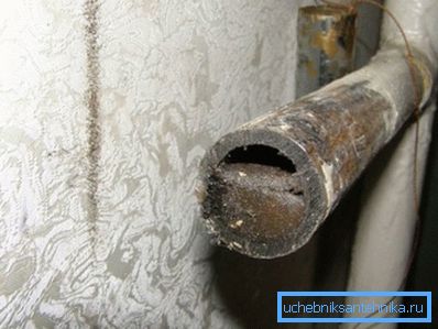 Periodic flushing is necessary for heating. The photo shows the seriousness of the problem. Periodic flushing is necessary for heating. The photo shows the seriousness of the problem.