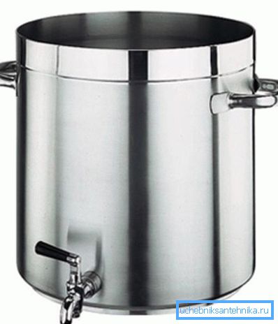 Stainless steel food tank. Stainless steel food tank.