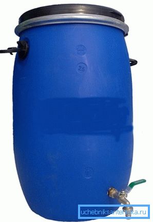 Plastic barrel with drain Plastic barrel with drain