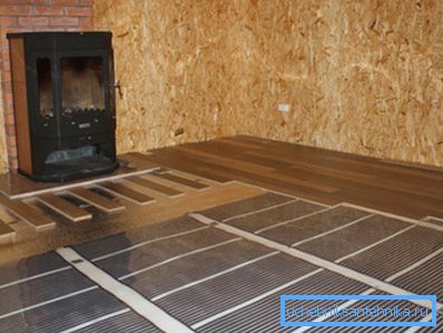 The film is laid directly under the laminate