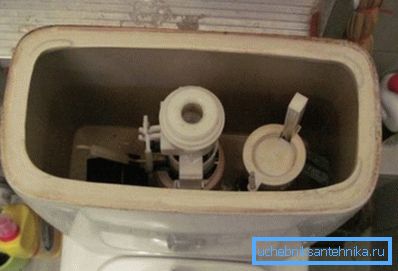 Why is there no water in the toilet bowl?