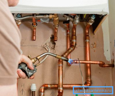 Connection of the heating system to the boiler Connection of the heating system to the boiler