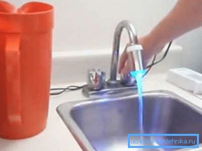 The lights on the kitchen faucet. The lights on the kitchen faucet.