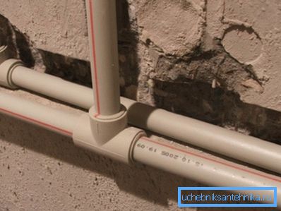 Polypropylene heating pipes in the house Polypropylene heating pipes in the house