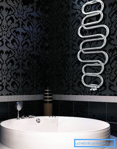 Heated towel rail rounded