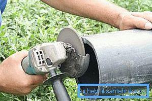 Proper casing pipe fitting is very important to protect the barrel from debris and impurities.