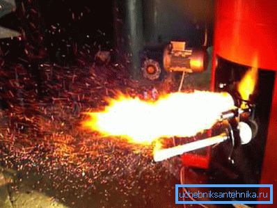When working with the boiler must comply with safety regulations. When working with the boiler must comply with safety regulations.