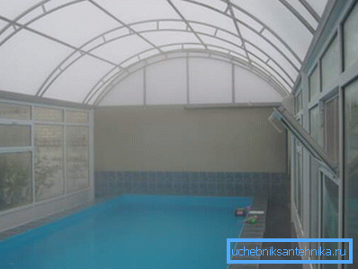 With weak aeration, fog is immediately observed in the room - these are vapors rising from the surface of the water. With weak aeration, fog is immediately observed in the room - these are vapors rising from the surface of the water.