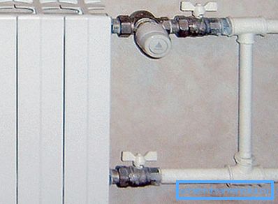 When installing the thermostat, installation of the bypass into the one-pipe heating system installation of the bypass is mandatory When installing the thermostat, installation of the bypass into the one-pipe heating system installation of the bypass is mandatory