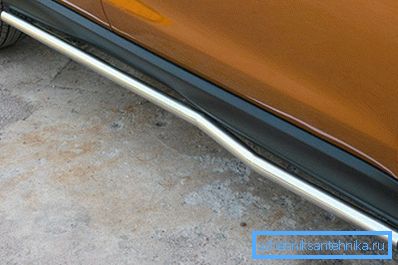 Use of bent stainless steel pipe Use of bent stainless steel pipe