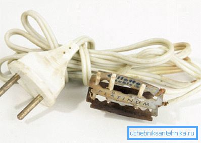 Primitive electrode heater. Primitive electrode heater.