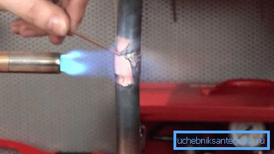 Solder must completely fill the installation gap