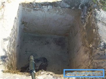 Downhole well Downhole well