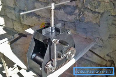 Finished rolling machine Finished rolling machine