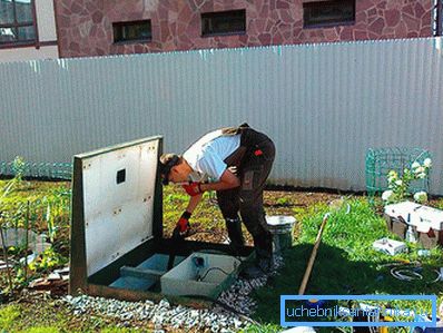 1161 Rinsing the septic tank after cleaning