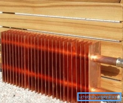 The simplest copper radiator with a wooden casing. The simplest copper radiator with a wooden casing.