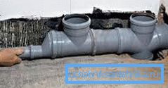 The simplest way to install a sewer system using a cross, tee and adapter to a smaller diameter The simplest way to install a sewer system using a cross, tee and adapter to a smaller diameter