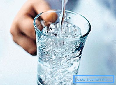 The clarity of the water does not guarantee its drinkability. The clarity of the water does not guarantee its drinkability.