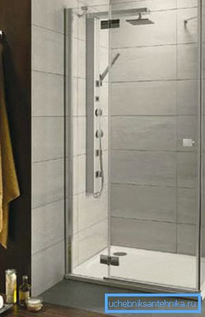 Rectangular booth under glass Rectangular booth under glass