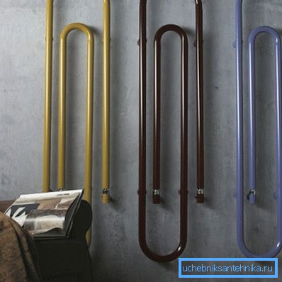 The radiator in the form of a “clip” is a unique design. The radiator in the form of a “clip” is a unique design.