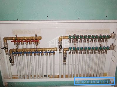 Distributive combs Distributive combs