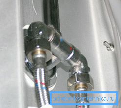 Different models of adapters for connecting flexible hoses at right angles to pipes. Different models of adapters for connecting flexible hoses at right angles to pipes.
