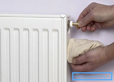 Adjustment of the heating radiator Adjustment of the heating radiator