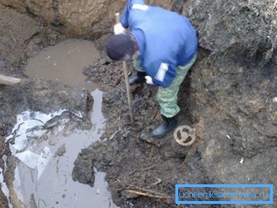 Repair of outdoor plumbing associated with earthworks. Repair of outdoor plumbing associated with earthworks.